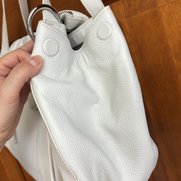 Vince Camuto leather bag - Picture 4 of 14